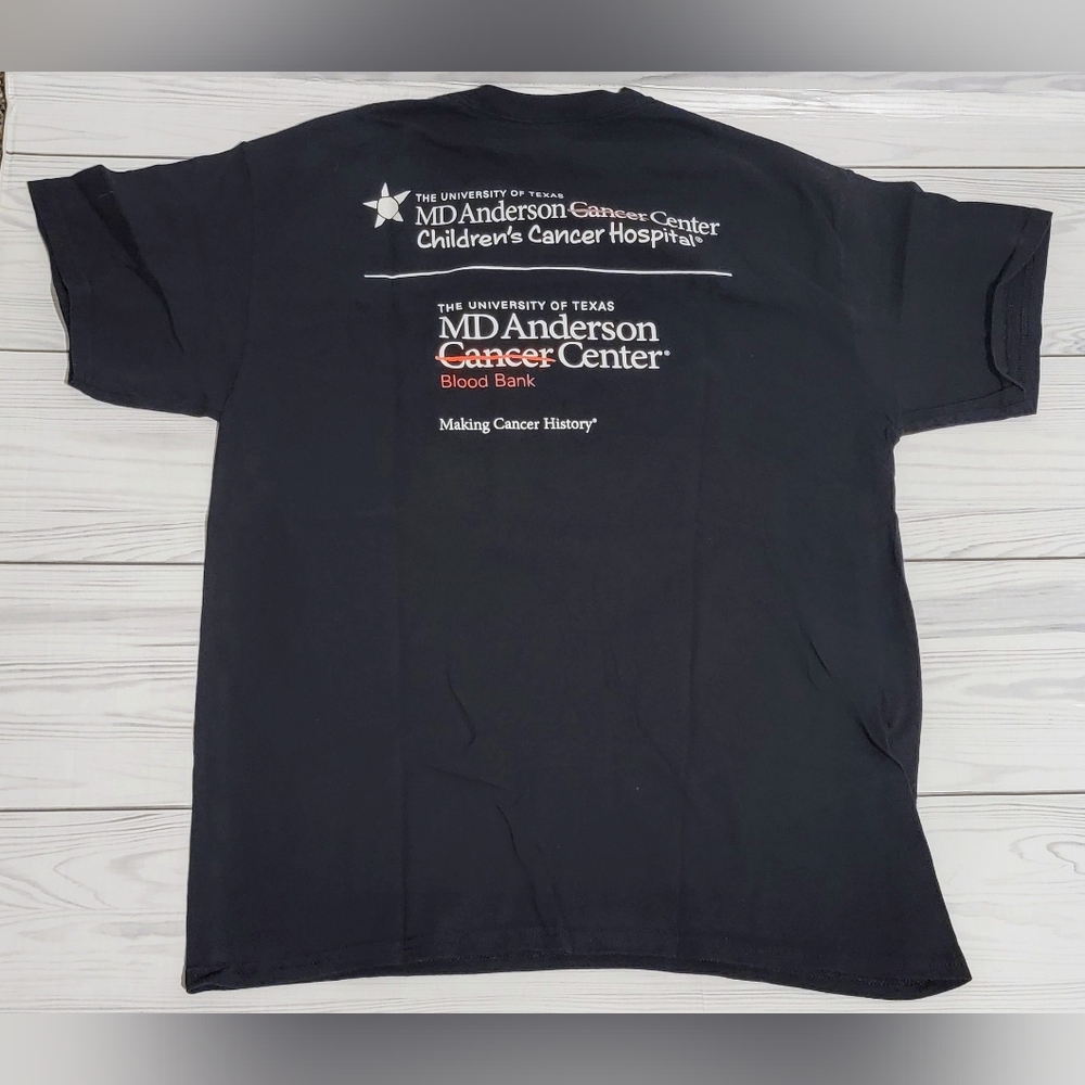 Childhood Cancer Awareness Tee Black & Gold UT MD Anderson Cancer Center - Picture 4 of 4